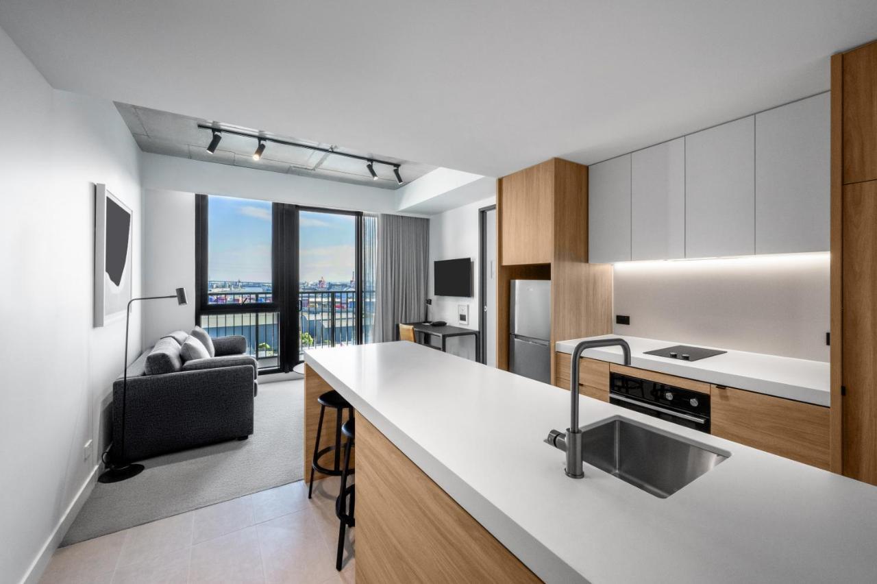 Nesuto Docklands Hotel Melbourne Eksteriør billede